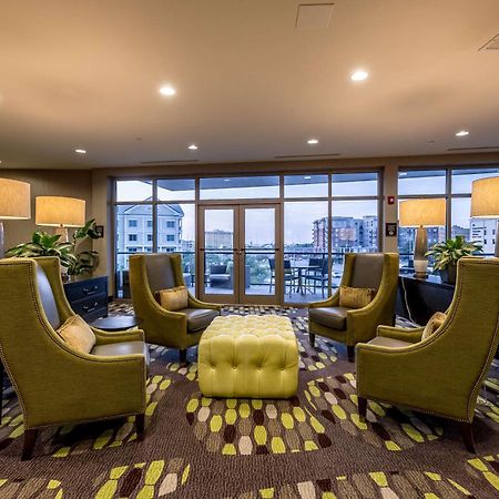 Hilton Garden Inn Charleston Waterfront/Downtown Esterno foto