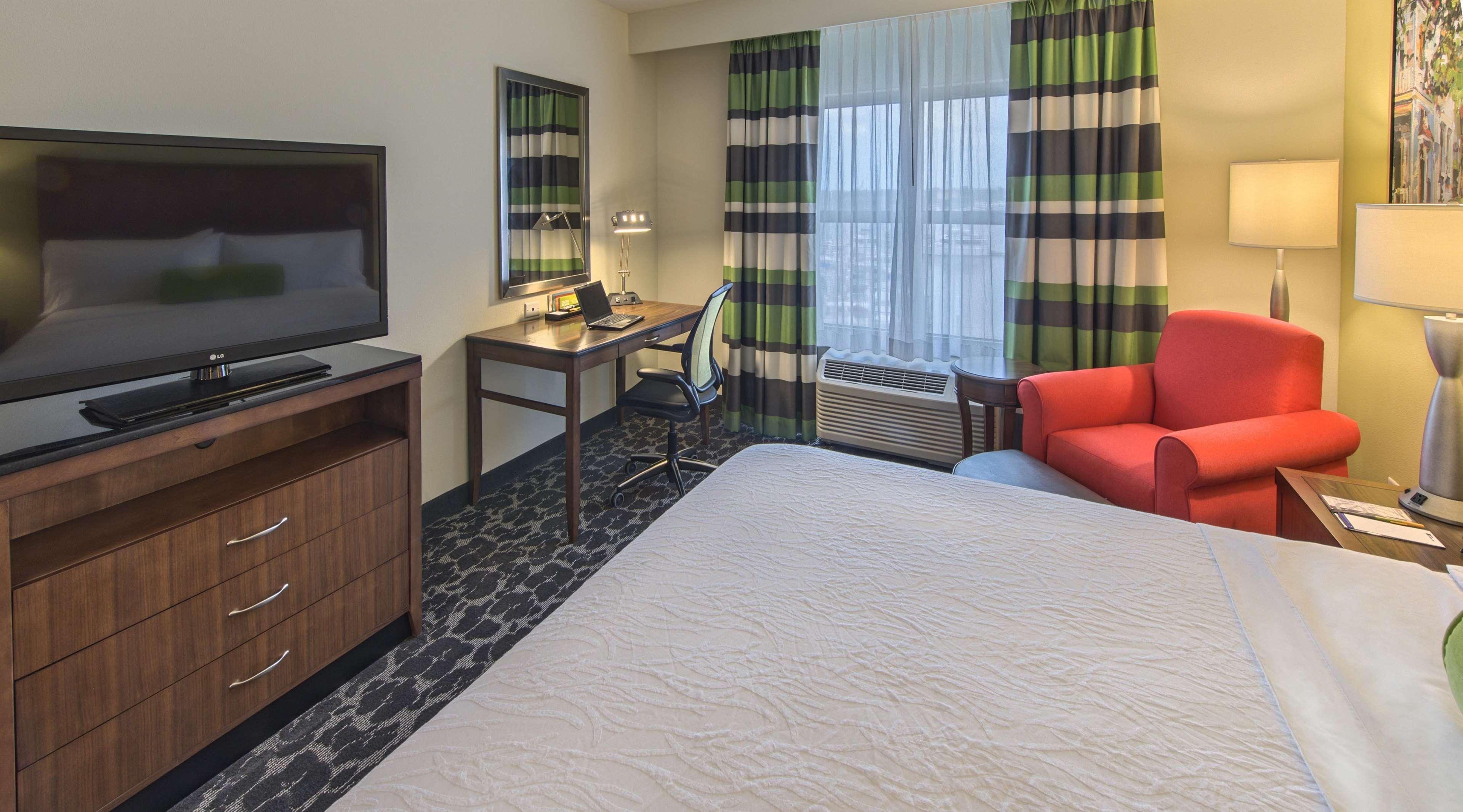 Hilton Garden Inn Charleston Waterfront/Downtown Esterno foto