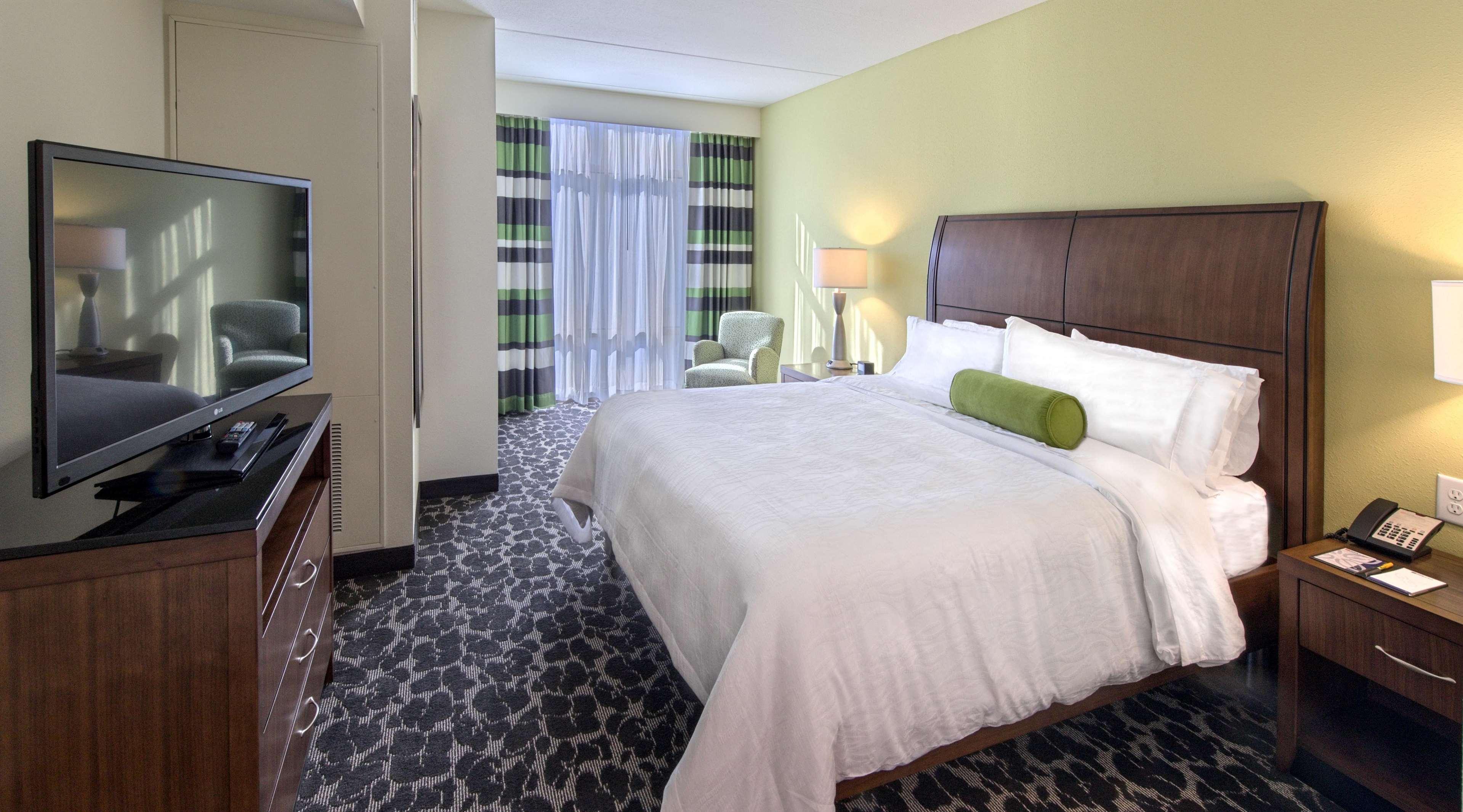 Hilton Garden Inn Charleston Waterfront/Downtown Esterno foto