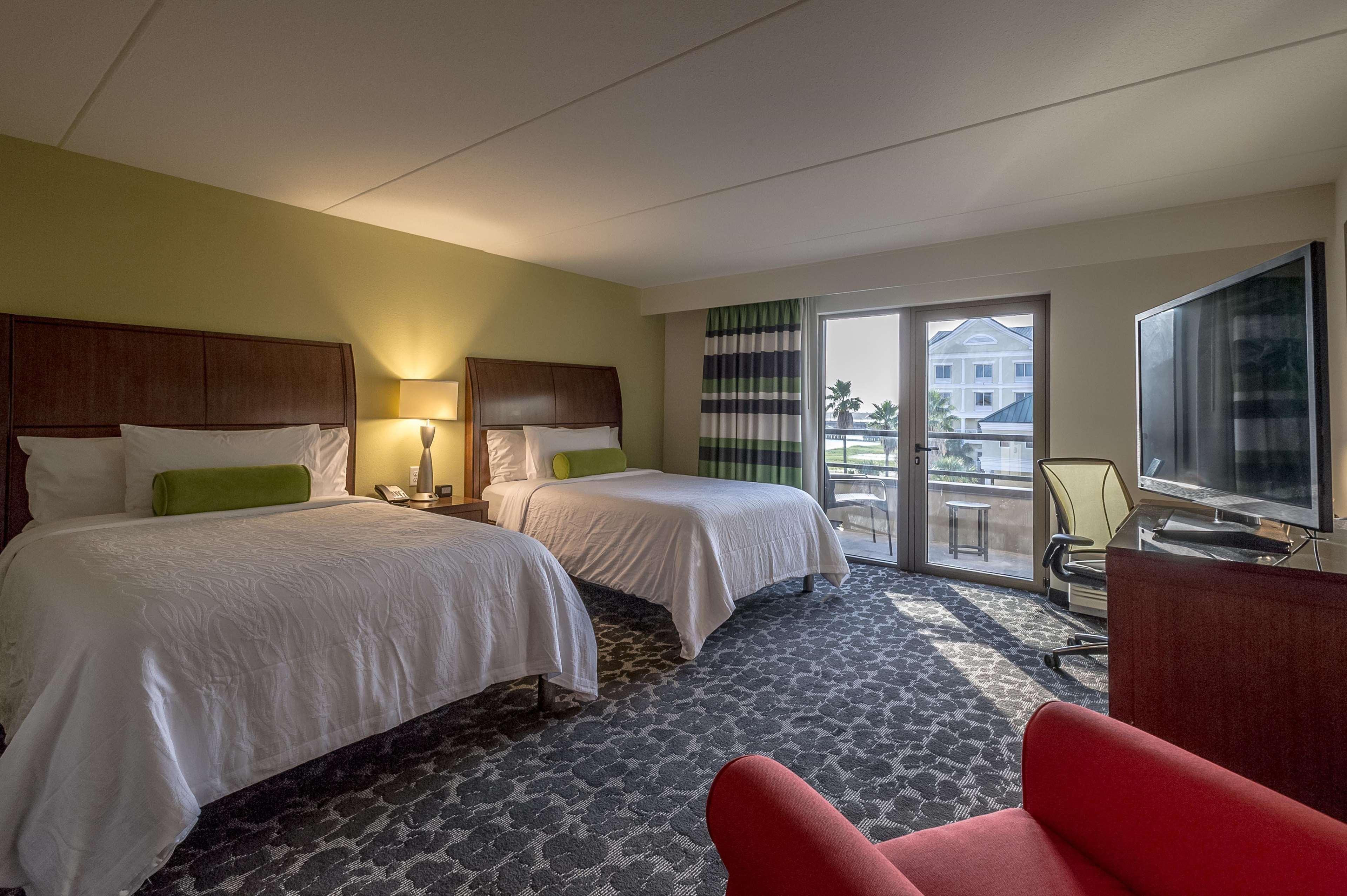 Hilton Garden Inn Charleston Waterfront/Downtown Esterno foto