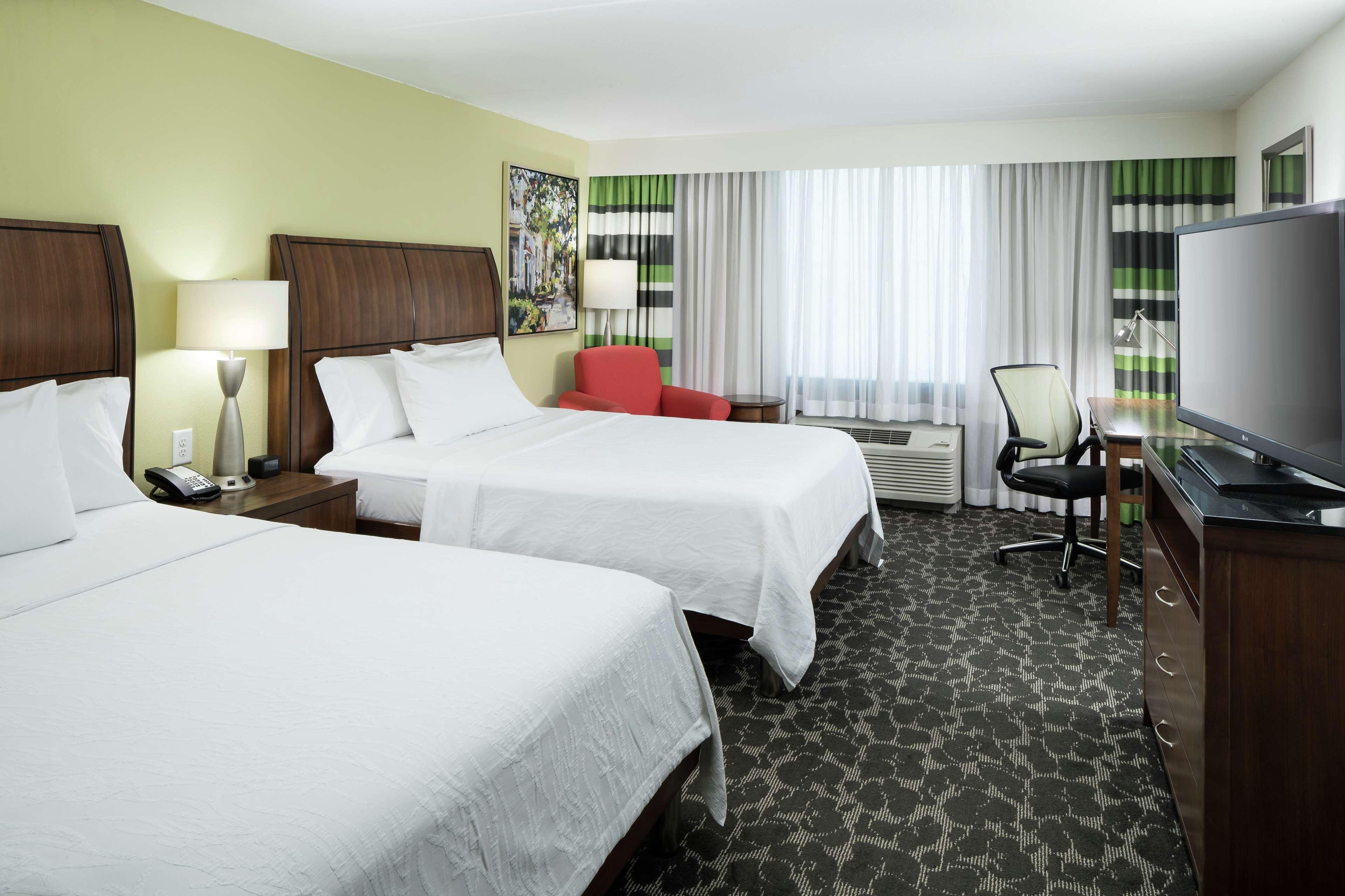 Hilton Garden Inn Charleston Waterfront/Downtown Esterno foto