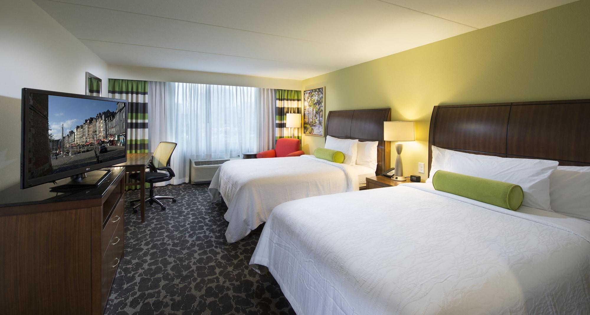 Hilton Garden Inn Charleston Waterfront/Downtown Esterno foto